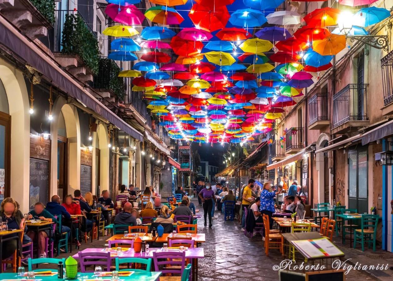 Gli Ombrellini Apartment Catania Bagian luar foto